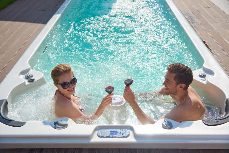 Unterschied von Outdoor-Spa und Swim Spa